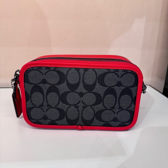 coach Wyatt Crossbody In Colorblock Signature Canvas cp185 - Picture 8 of 8